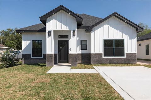 Apartment For Sale - 708 Iowa Avenue<br/> Mercedes, TX 78570