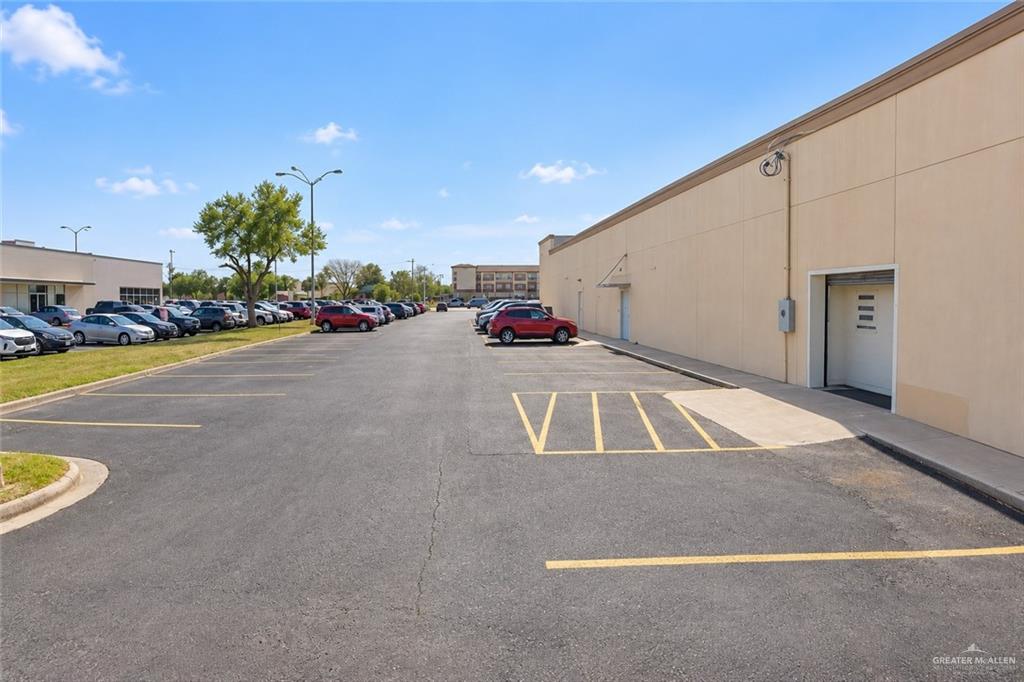 300 S Colonel Rowe Boulevard