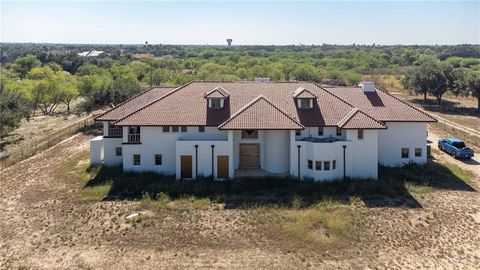 Homes For Sale - 2136 E Mile 3 Rd<br/> Palmhurst, TX 78573