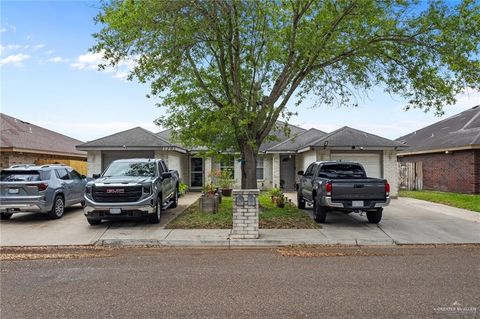 Multifamily For Sale - 1923 N La Cantera Street<br/> Hidalgo County, Edinburg, TX 78541