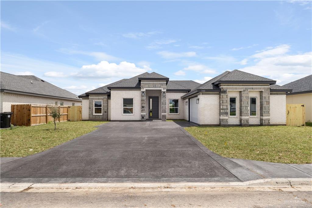 3108 Travis Street, Weslaco, Texas image 1