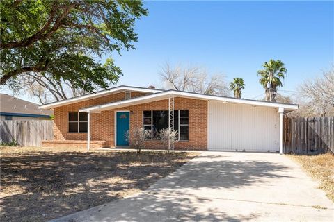 Photo of 1805 N Cummings Avenue, Mission, TX 78572 (MLS # 495141)