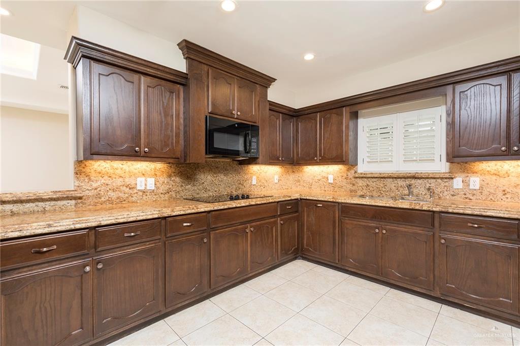 600 Cardinal Avenue, McAllen, Texas image 10