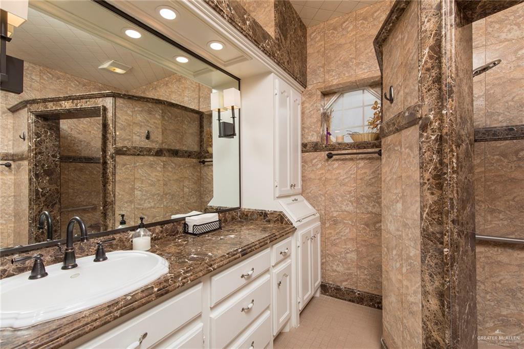 600 Cardinal Avenue, McAllen, Texas image 19