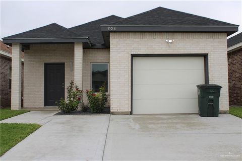 Photo of 704 W 25th Street, Mission, TX 78572 (MLS # 502231)
