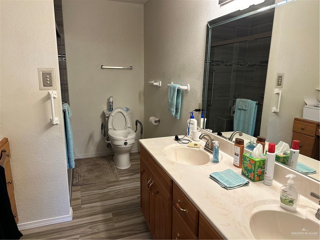 42 E Cherokee Drive, Harlingen, Texas image 12