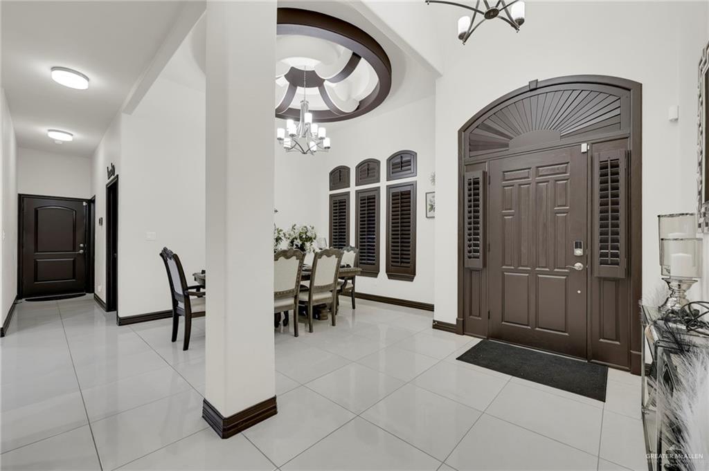 3214 S 5th Lane, McAllen, Texas image 3