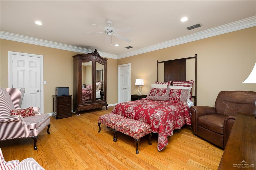 409 / 407 Shary Boulevard, Alton, Texas image 11