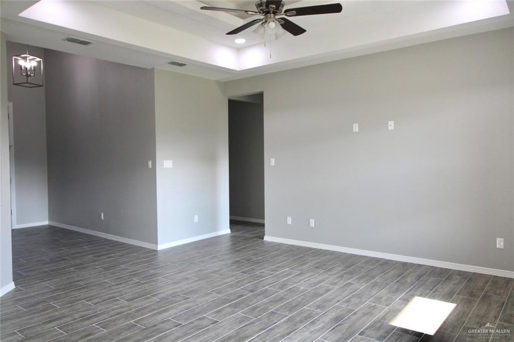 429 Serg Loop, Alamo, Texas image 2