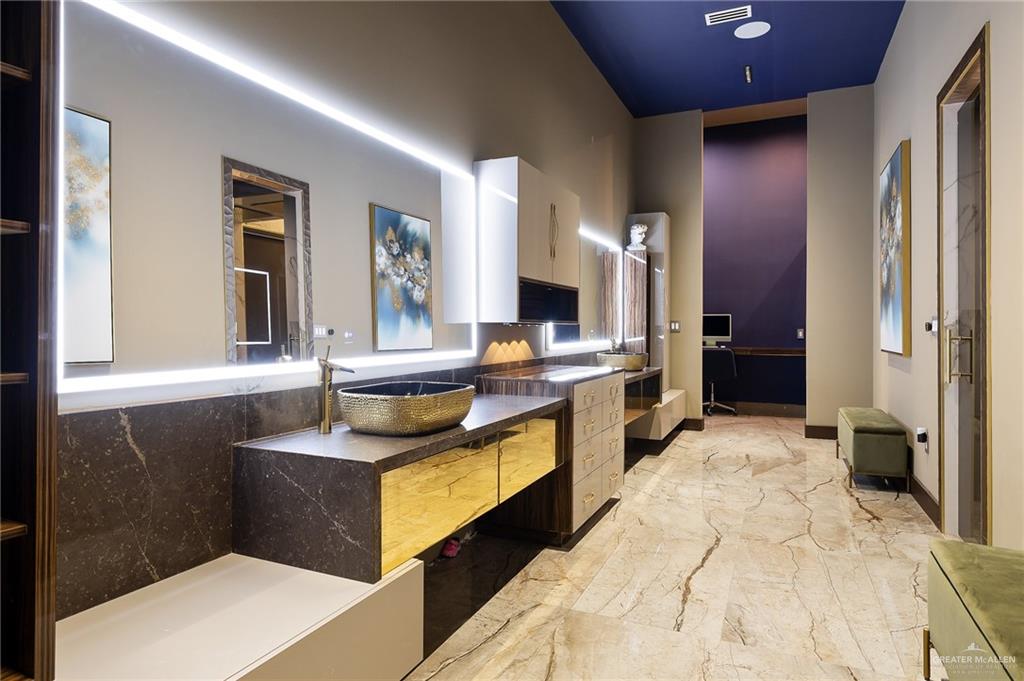4704 Estancia Parkway, McAllen, Texas image 21