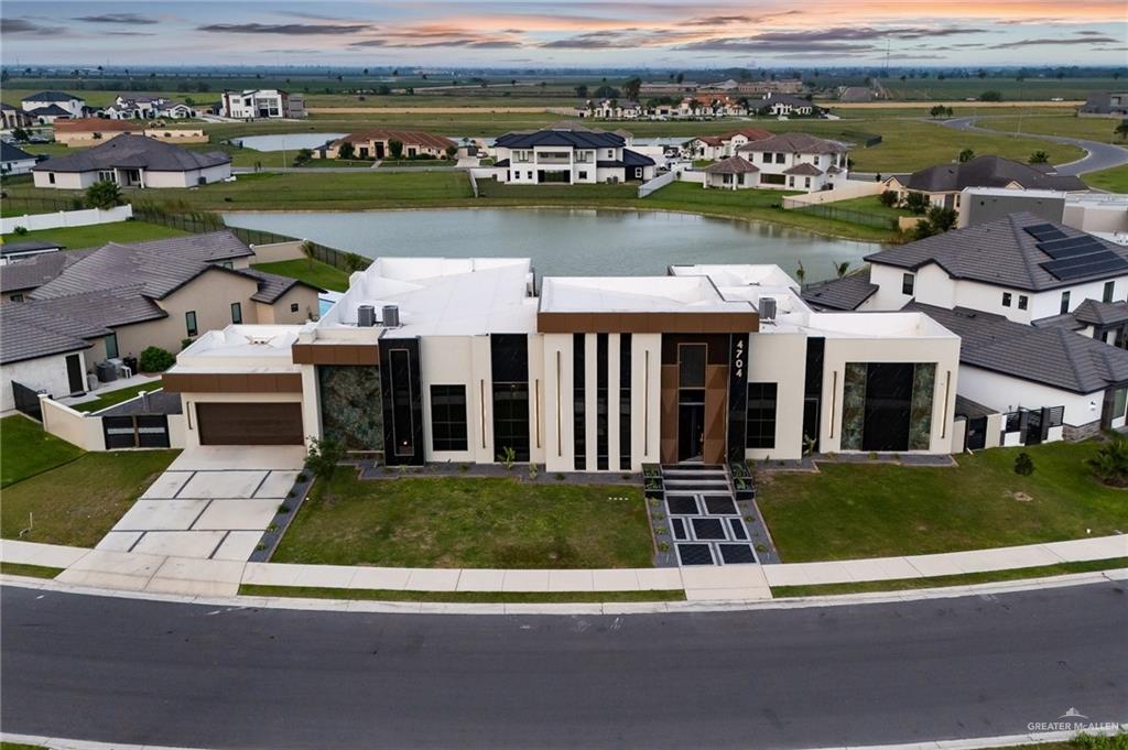 4704 Estancia Parkway, McAllen, Texas image 38