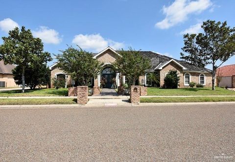 Photo of 1617 Pebble Drive, Mission, TX 78574 (MLS # 482488)