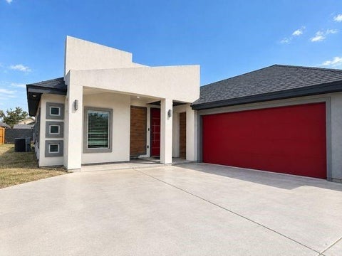 Homes For Sale - 414 Jessica Street<br/> Mercedes, TX 78570