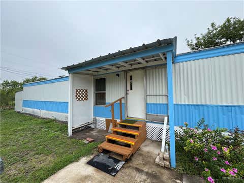 Mobile Home For Sale - 205 Bronze Avenue<br/> Edinburg, TX 78542