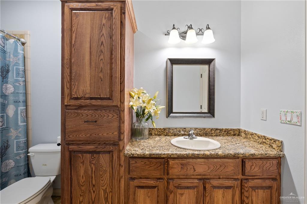 1112 Brenda Lane, San Juan, Texas image 14