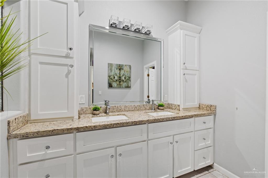 1112 Brenda Lane, San Juan, Texas image 17