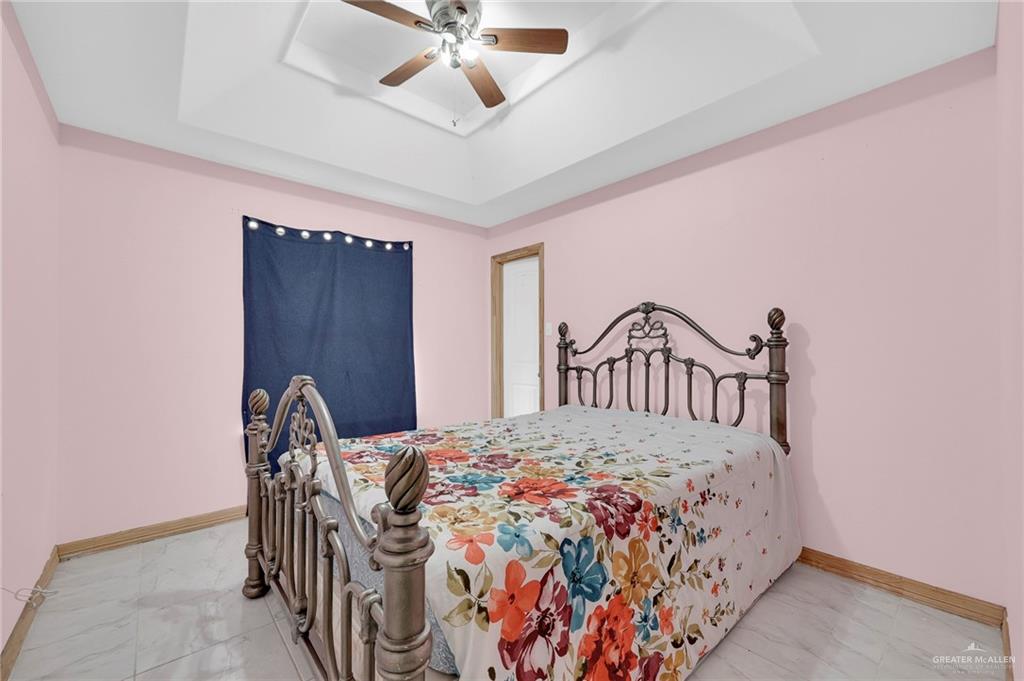 5301 Ingle Road, Edinburg, Texas image 10