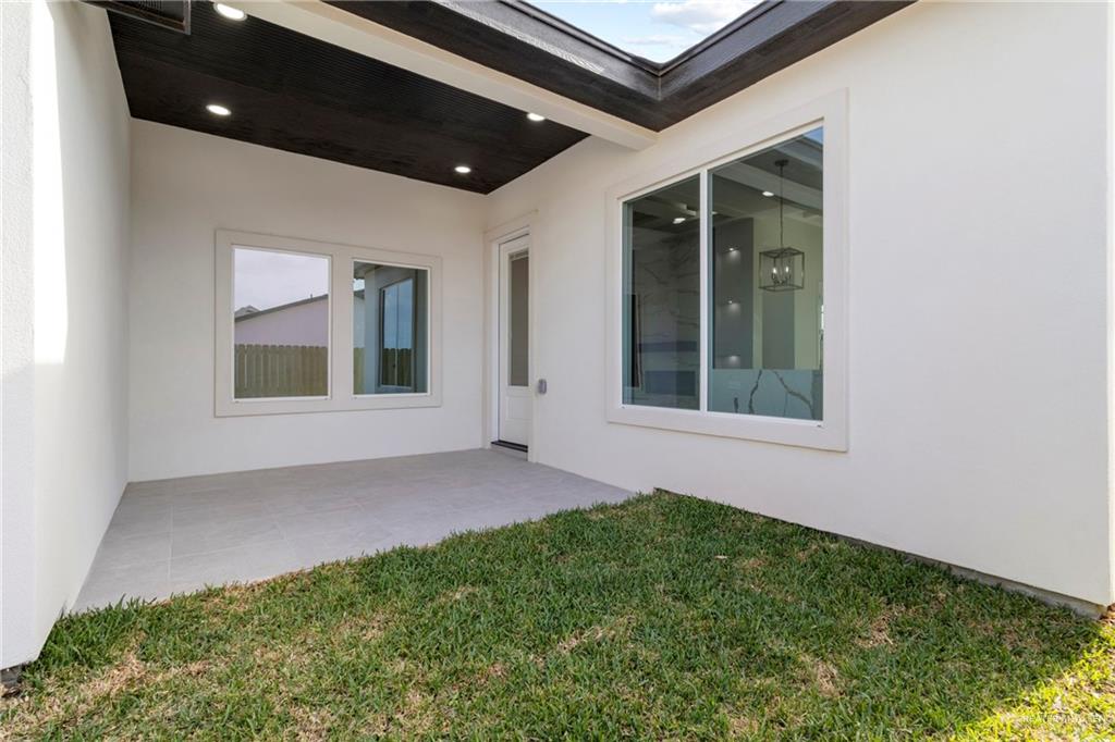 1824 N Yellowwood Street, San Juan, Texas image 17