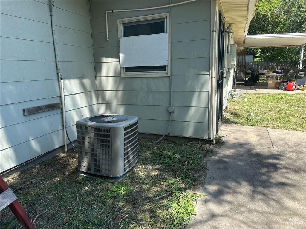 805 W Bennett Street, Falfurrias, Texas image 24