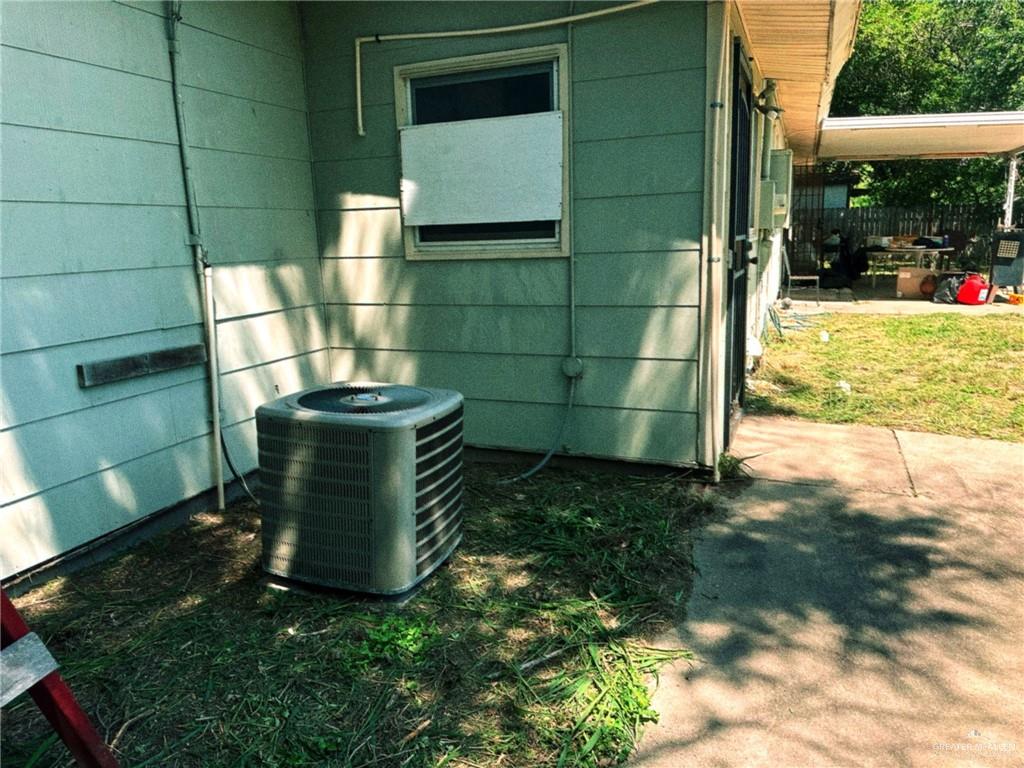 805 W Bennett Street, Falfurrias, Texas image 3