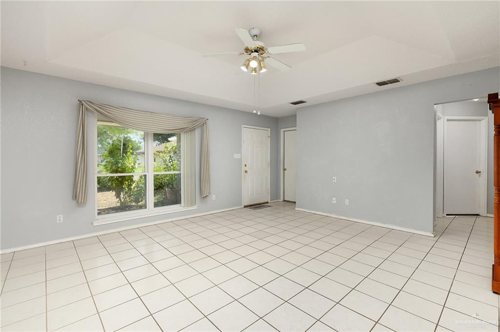 1711 Sun Street, Mission, Texas image 2