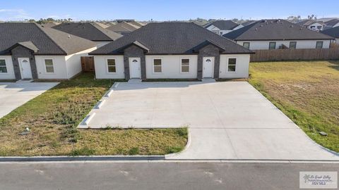 Multifamily For Sale - 2425 N Valley Circle Circle<br/> La Feria, TX 78559