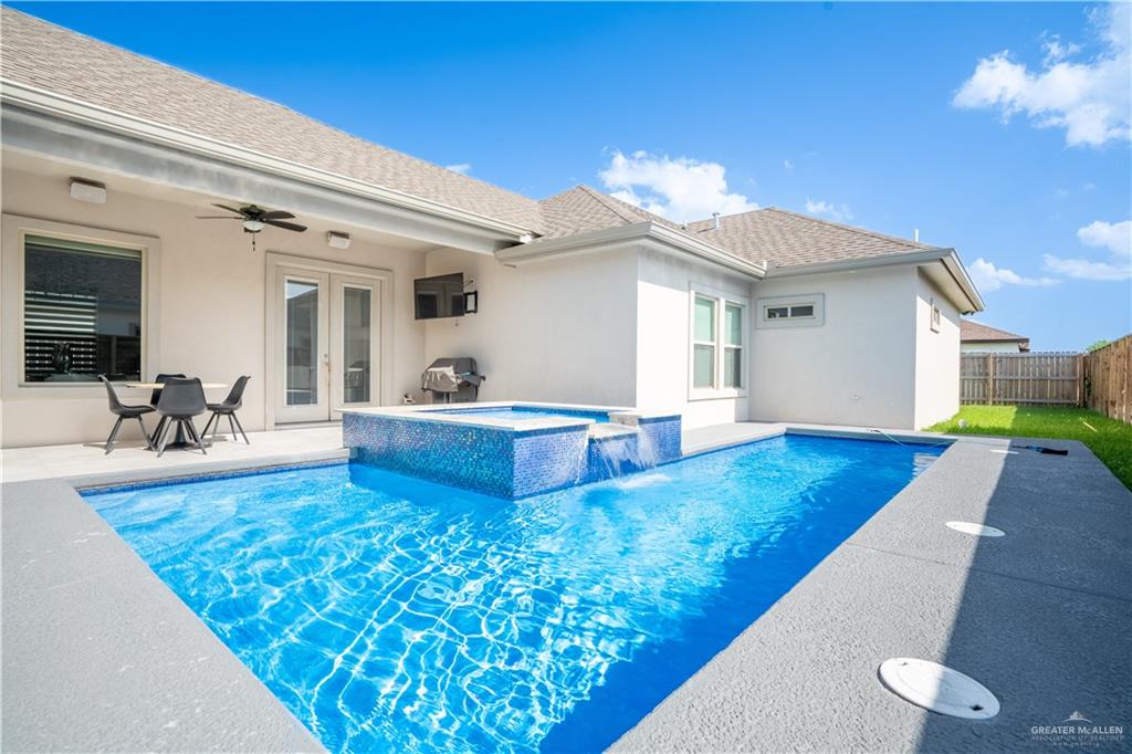 1306 E Danielle Avenue, Pharr, Texas image 22