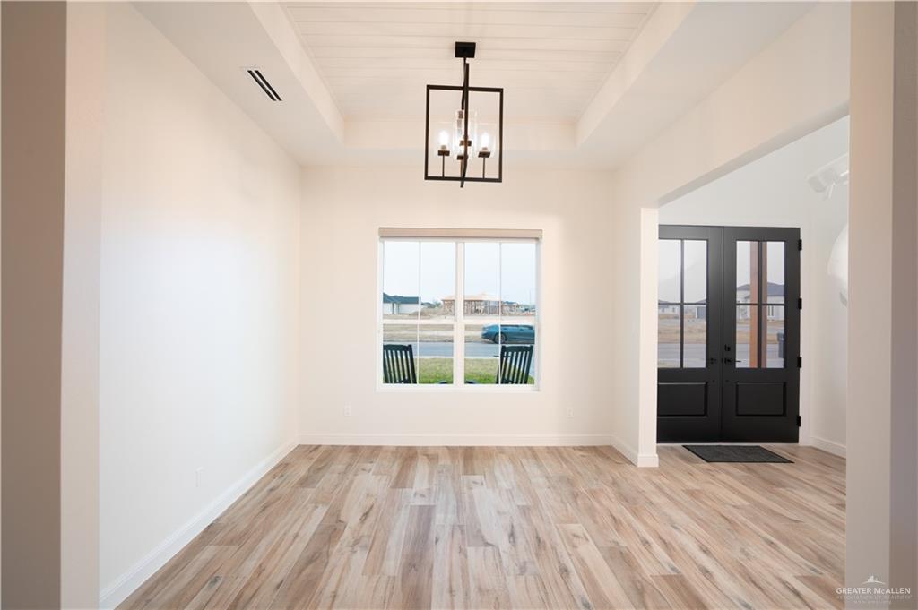 2404 Vanderbilt Avenue, McAllen, Texas image 17