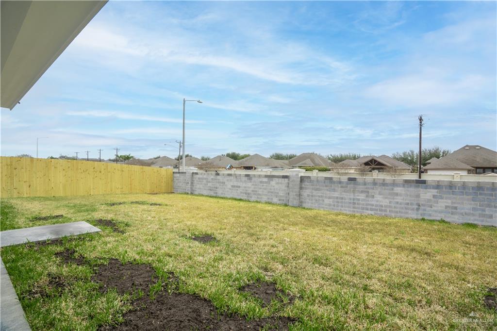 2404 Vanderbilt Avenue, McAllen, Texas image 24