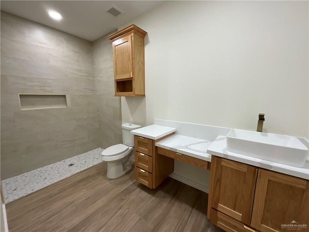1513 Helen Drive, Weslaco, Texas image 13