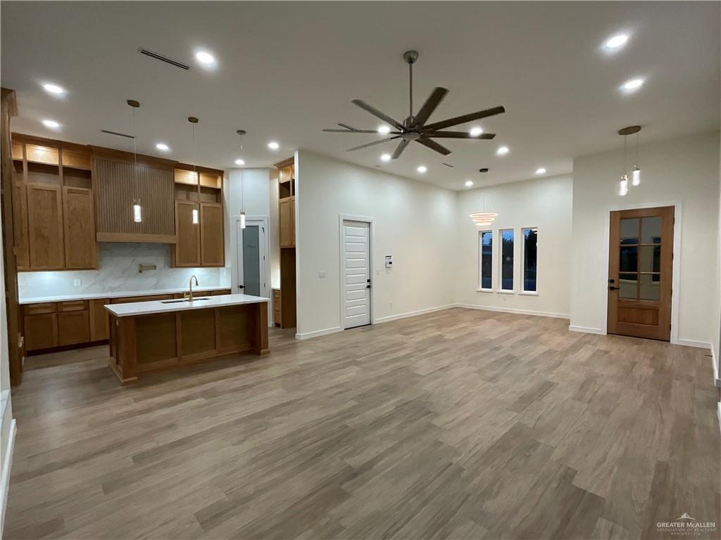 1513 Helen Drive, Weslaco, Texas image 3