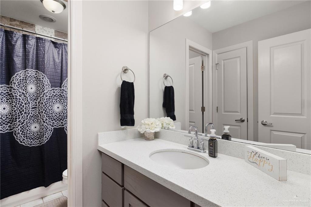 McAllen, Texas 78504, United States, 4 Bedrooms Bedrooms, ,3 BathroomsBathrooms,Residential,Active,31131