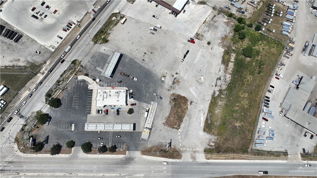 8755 E Interstate Highway 10