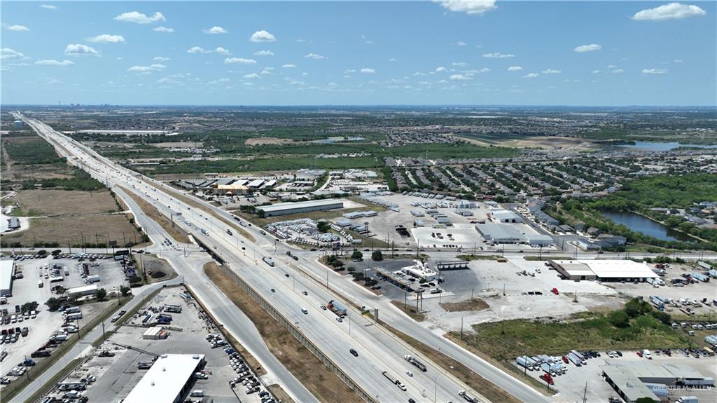 8755 E Interstate Highway 10