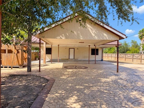Homes For Sale - 1400 Paseo Del Sol Street<br/> Alamo, TX 78516