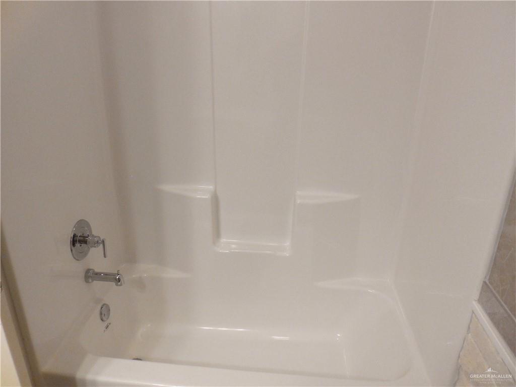 502 Castillos Y Diamantes Street, Mission, Texas image 20