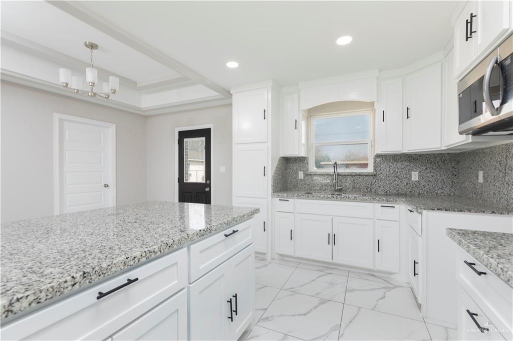 7109 S San Marcos Street