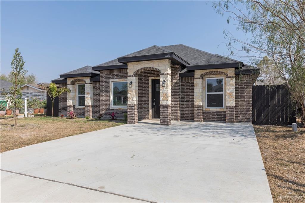 7109 S San Marcos Street