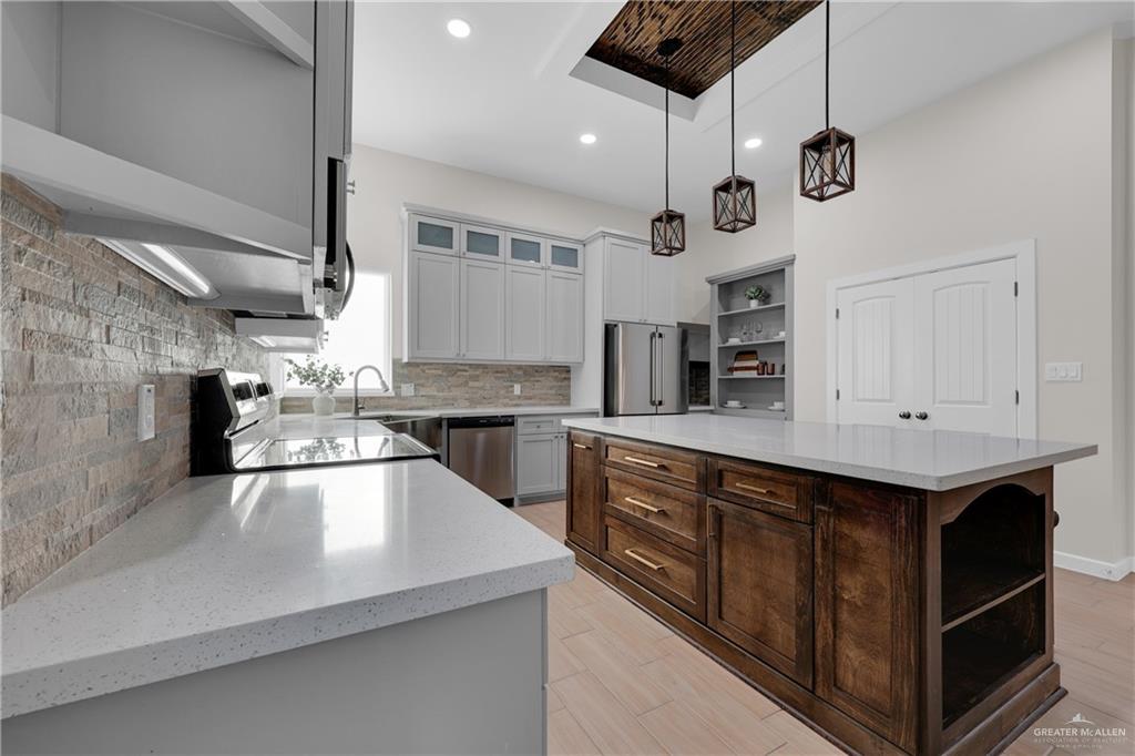 9219 N 25th Street, McAllen, Texas image 2