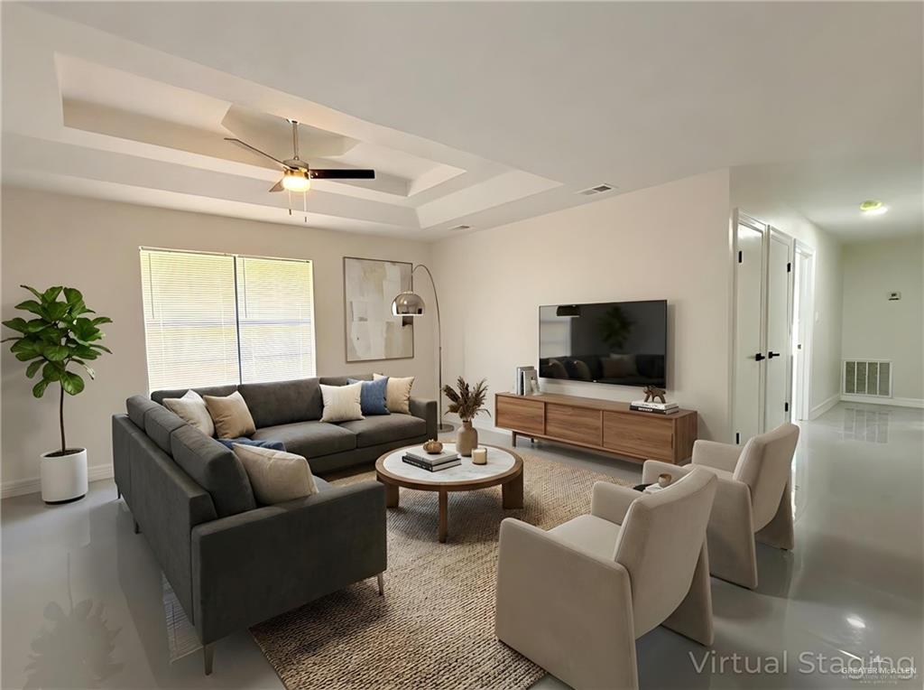 7207 S Mariposa Lane