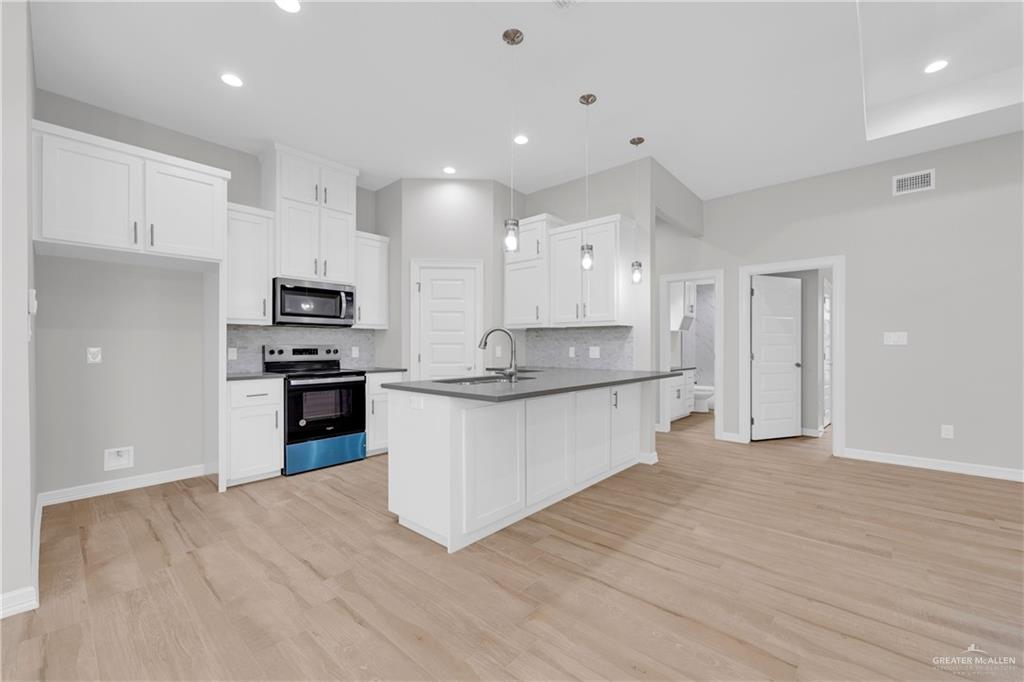3333 E Mcgrady Street, Edinburg, Texas image 3
