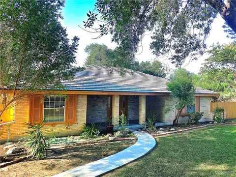Homes For Sale - 1502 Hibiscus Avenue<br/> Donna, TX 78537