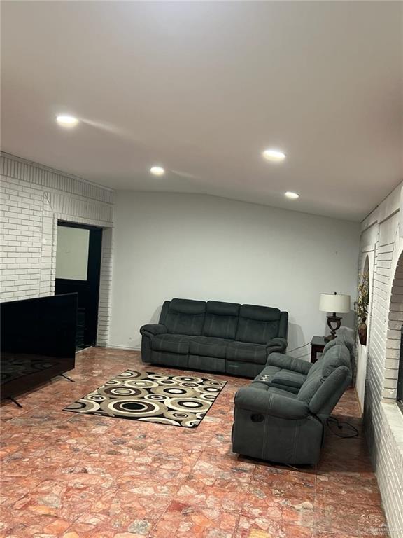 707 W Park Avenue, Pharr, Texas image 22