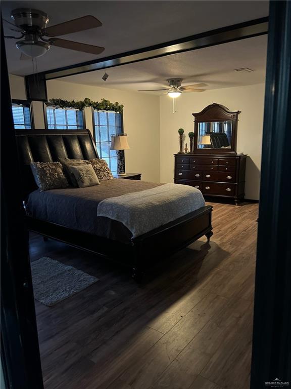 707 W Park Avenue, Pharr, Texas image 11