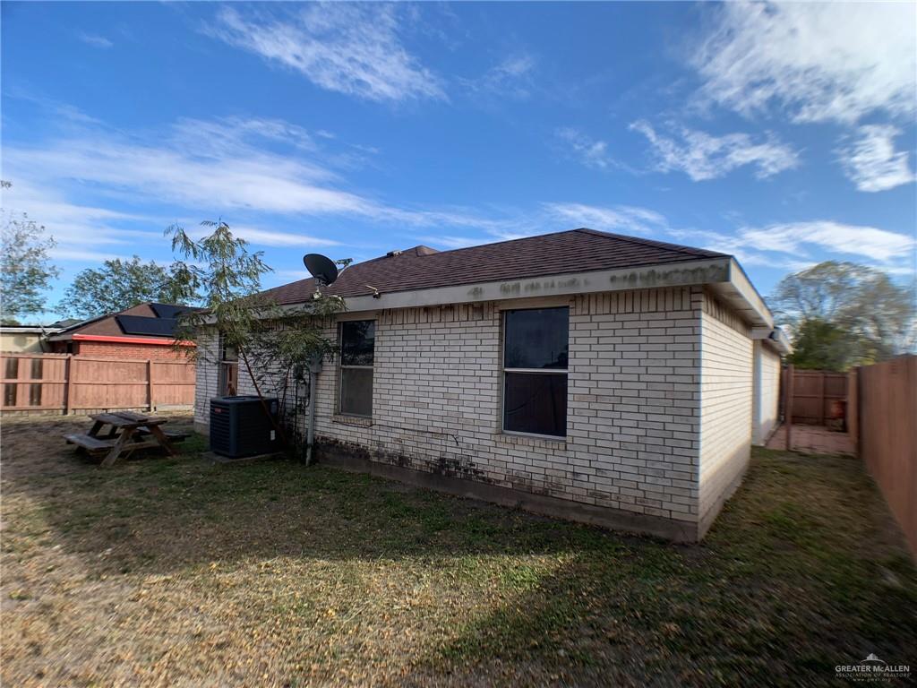 3823 Seles Drive, Weslaco, Texas image 27