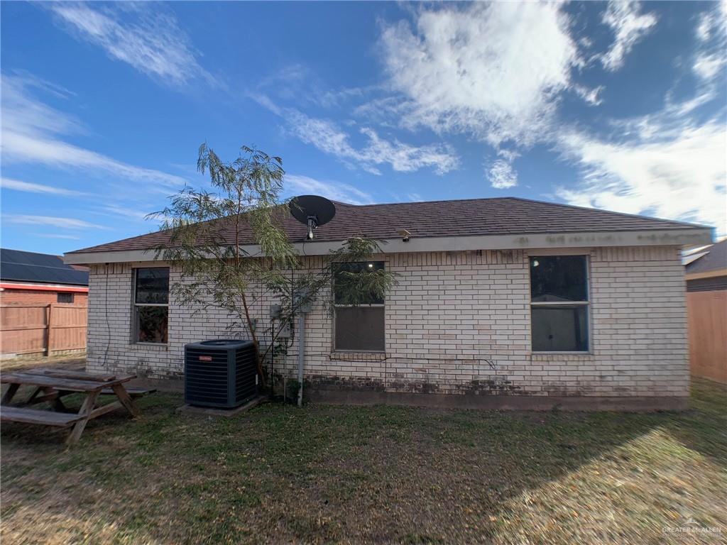 3823 Seles Drive, Weslaco, Texas image 24