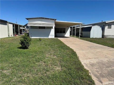 Mobile Home For Sale - 411 Citrus Circle #60<br/> San Juan, TX 78589