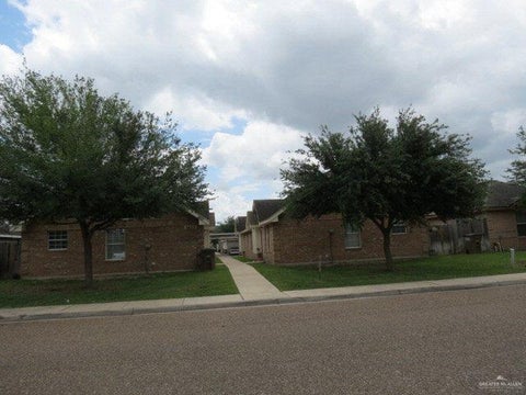 Apartment For Rent - 1702 Orlando Street #B<br/> Hidalgo County, Edinburg, TX 78541