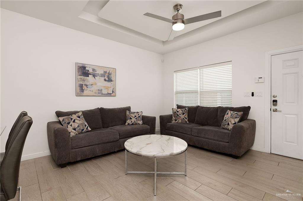 901 E Yuma Avenue 1804