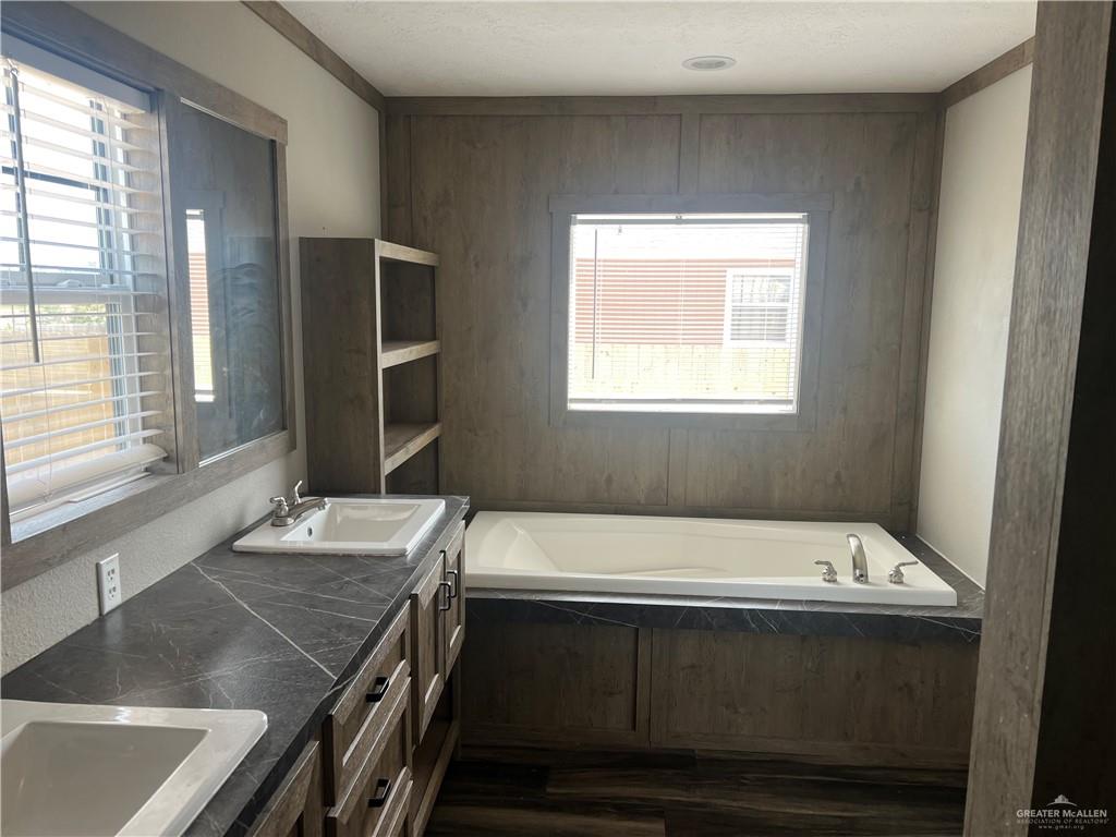 1414 Spear Street, Weslaco, Texas image 9